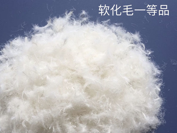 羽絨服洗后變成一坨坨的？羽絨服廠家教您幾大招